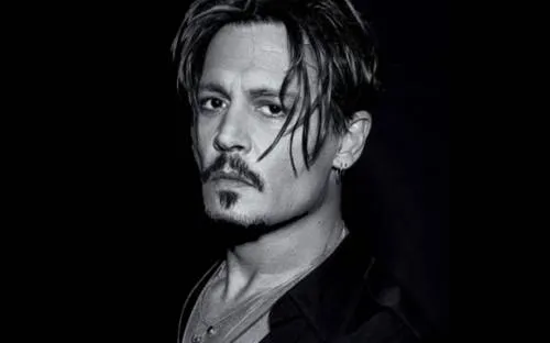 Johnny Depp demanda a su representante legal por 30 mdd