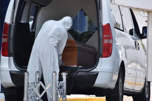 Pedirán a gobiernos que apoyen con gastos funerarios a familias por Covid-19