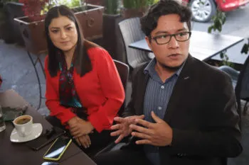 Abogado acusa a Biestro de campaña en contra de Claudia Rivera