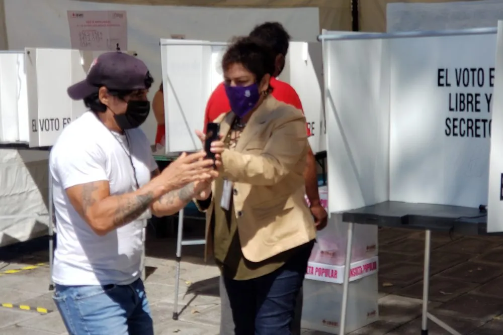 Baja participación y confusión empaña Consulta Popular en Puebla