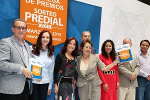 Ayuntamiento premia a contribuyentes cumplidos