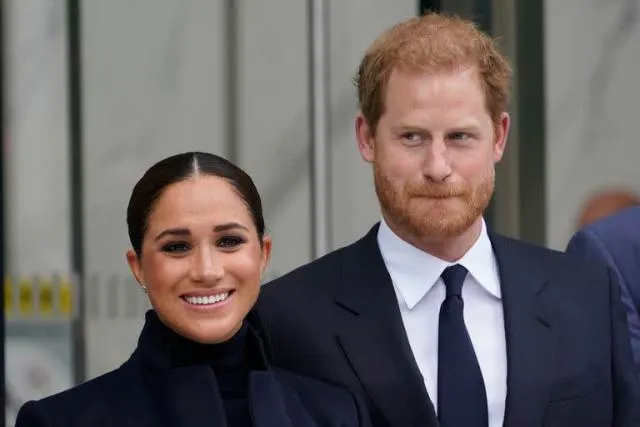 Príncipe Harry y Meghan Markle visitan a la reina Isabel