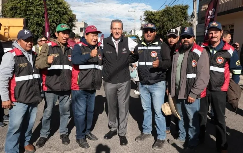 Rehabilitan avenida 6 Poniente en San Jerónimo Caleras; beneficiará a más de 11 mil habitantes