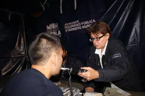 Remiten al depósito vehicular a siete autos durante operativo Alcoholímetro