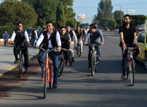 Con ejemplo, celebra San Pedro Día Mundial sin Auto