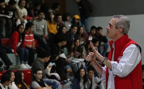 Más de 300 estudiantes de preparatoria participan en el Kalópolis UPAEP
