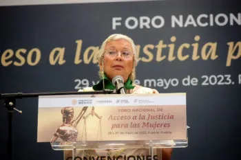 Olga Sánchez Cordero exhorta al Congreso de Puebla a despenalizar el aborto
