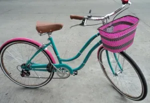 Marcha Rodada Ciclista al Desnudo transita por calles de Puebla