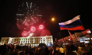 Reunificación con Rusia motivo de festejo para miles de crimeos