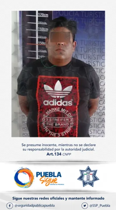 Policías estatales aseguraron a cinco personas en Puebla capital