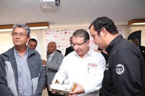 Constructores piden a Doger prioridad en ejecución de obras