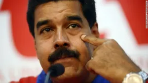 Maduro llama ”motorcitos imbéciles” a tuiteros