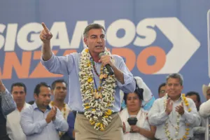Va Tony Gali por mejores carreteras e impulso al turismo en Cuetzalan