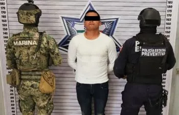 SSP y Semar capturan a “El Rudo” con droga, armas y dinero