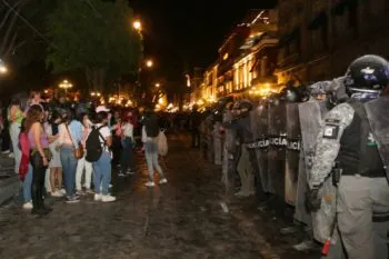 Alcalde de Puebla asegura que no hubo agresión policiaca en marchas del 8M