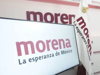 Diez diputados de Morena en Puebla buscan otro cargo