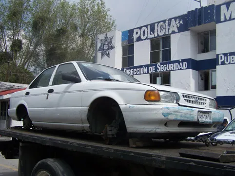 Policía Municipal recuperó dos vehículos con reporte de robo