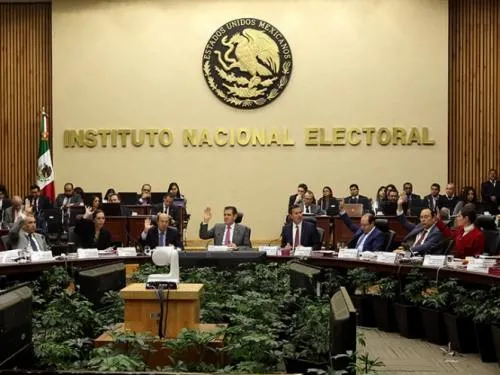 Aprueban 3 debates entre presidenciables en CDMX, Tijuana y Mérida