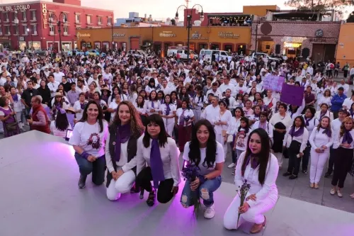 Con una marcha, se conmemoró en San Pedro Cholula el Día Internacional de la Mujer