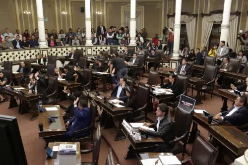 Solicitan al Congreso revocación de mandato del edil de Tehuacán