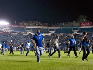 Frustración en seguidores de CA se refleja en su campo