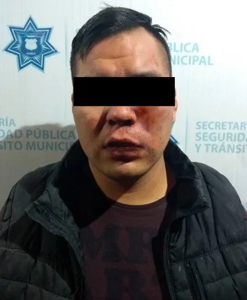 Detiene Policía Municipal de Puebla a persona por robo a interior de vehículo