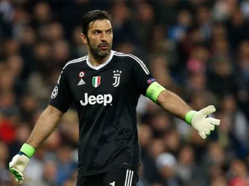 Buffon está furioso: ‘Pitar penalti en el 93 lo hace un animal’