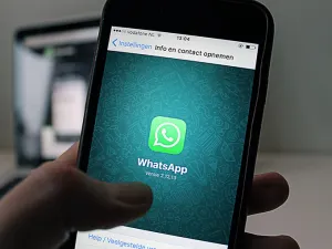 ¿Cómo evitar que WhatsApp le dé tu número telefónico a Facebook?