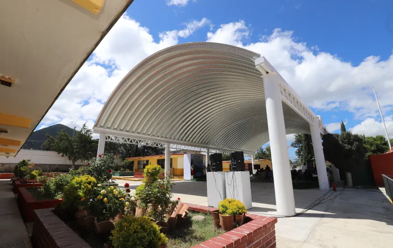 Gobernador de Puebla inaugura techado de la escuela primaria “Unión y Progreso”