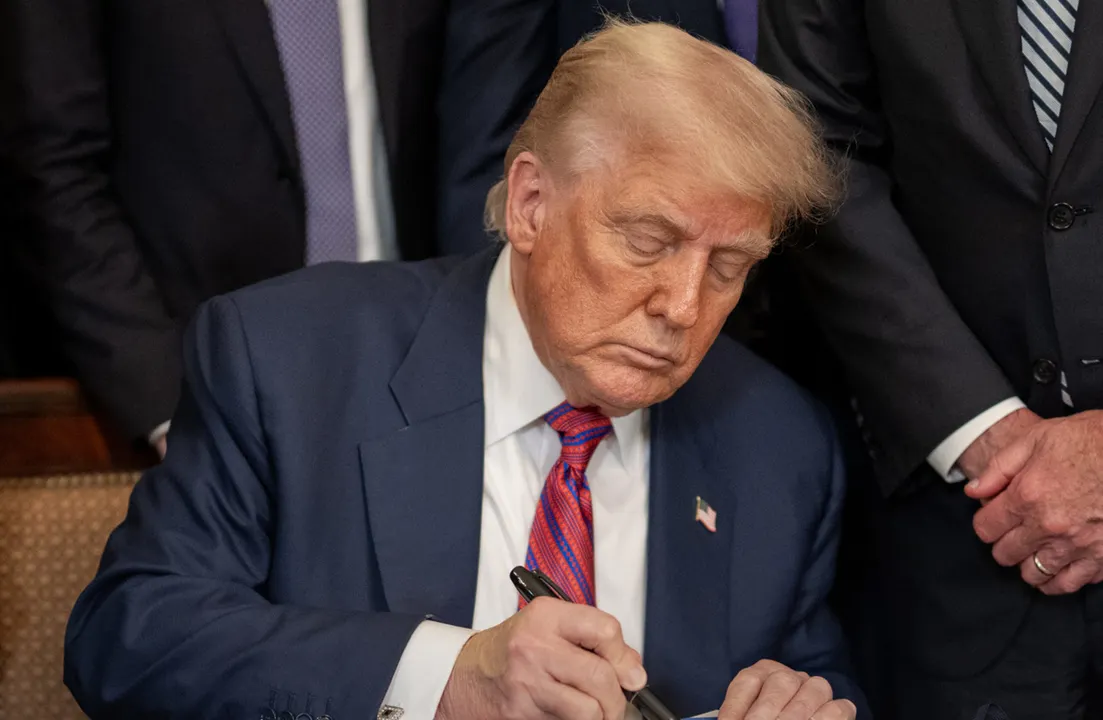 Gobierno federal busca acuerdo con Trump para evitar arancel del 30%