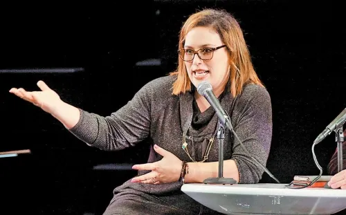 ‘Chicago’ pone el dedo en la llaga: Angélica Vale