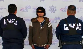 Policías de San Andrés Cholula detienen a presunto responsable de delitos contra la salud
