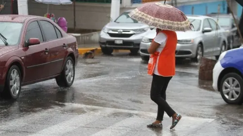 Primera lluvia de la temporada de huracanes causa afectaciones en Acapulco