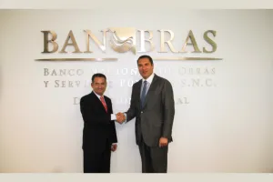 Se reúne Moreno Valle con Abraham Zamora, director de Banobras