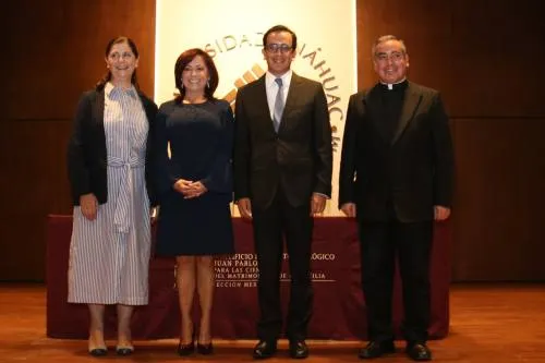 Inauguran congreso “Por una cultura de familia” en la Universidad Anáhuac