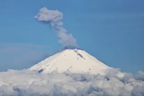 Domo 83 se formó en el Popocatépetl: Cgpce