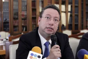 Cabalán será suplente de Eukid Castañón en candidatura plurinominal‏