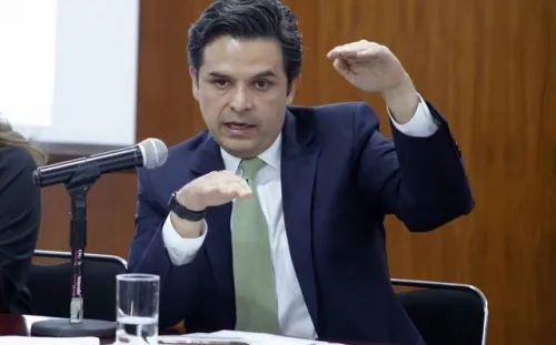 IMSS refuta su propio reporte de asalariados
