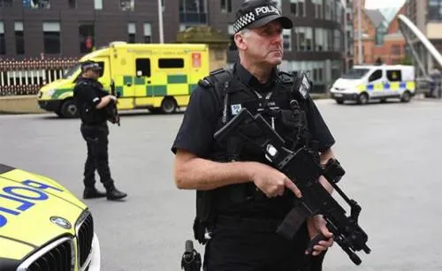 Detienen a sospechoso en relación al atentado terrorista de Manchester