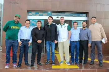 Secretaría del Deporte y Juventud estrechan lazos con club Pericos de Puebla