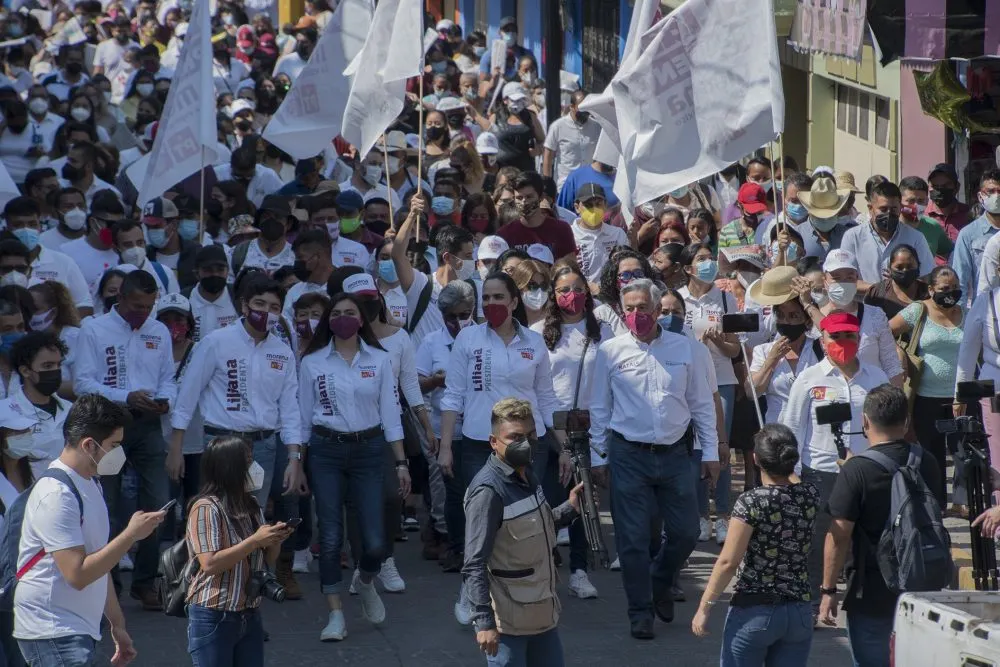 Pagan 200 pesos para llenar mitin de Morena en Huauchinango