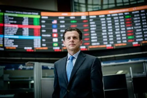 Bolsa Mexicana ajustará sus tarifas para mantener competitividad