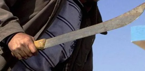 Con machetes, matan a un hombre y lesionan a su hermana, en Cuapiaxtla