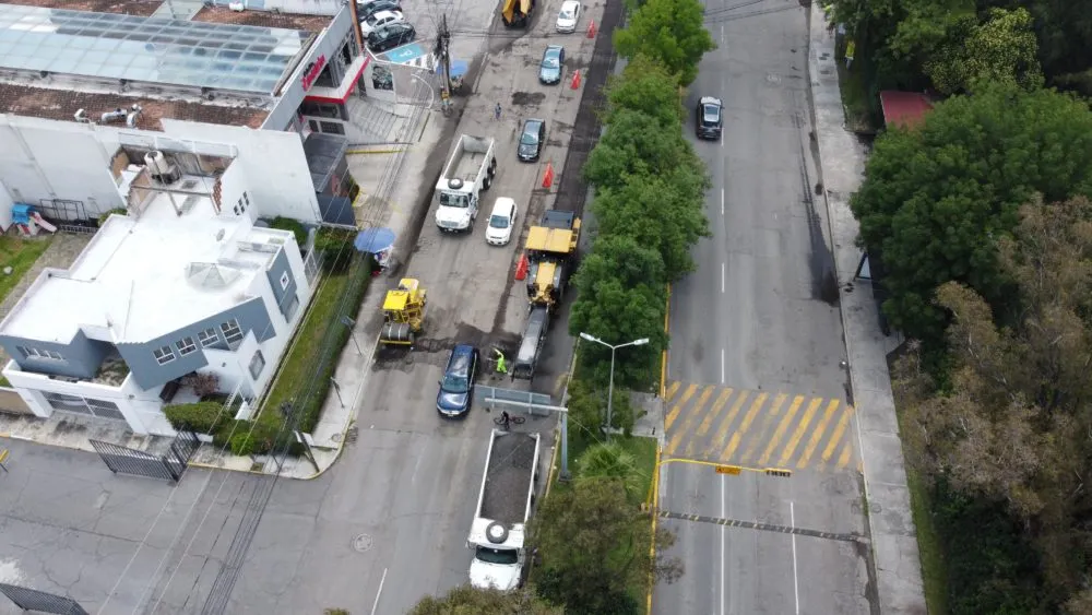 Inicia Secretaría de Infraestructura rehabilitación de Calzada Zavaleta y Bulevar Capitán Carlos Camacho Espíritu