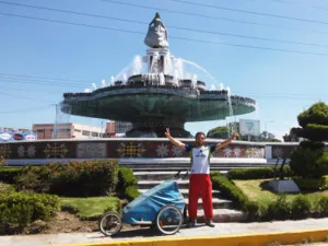 Español trotamundos llega a Puebla y se enfila al DF