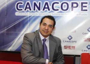 Pide Canacope solución a presencia de ambulantes en el centro