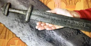Espada localizada en 1975 pudo ser de Iván El Terrible