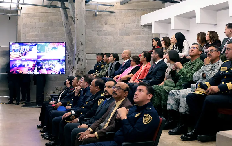 claudia-sheinbaum-centro-de-realidad-virtual-policia-cdmx