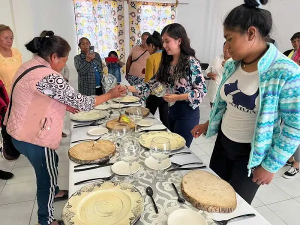 Capacita Turismo a cocineras tradicionales de Calpan y San Nicolás de los Ranchos