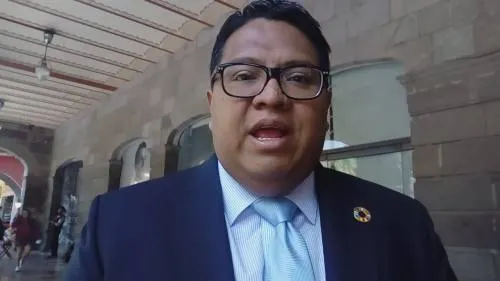 Regidores sí contarán con ocho vehículos: Secad